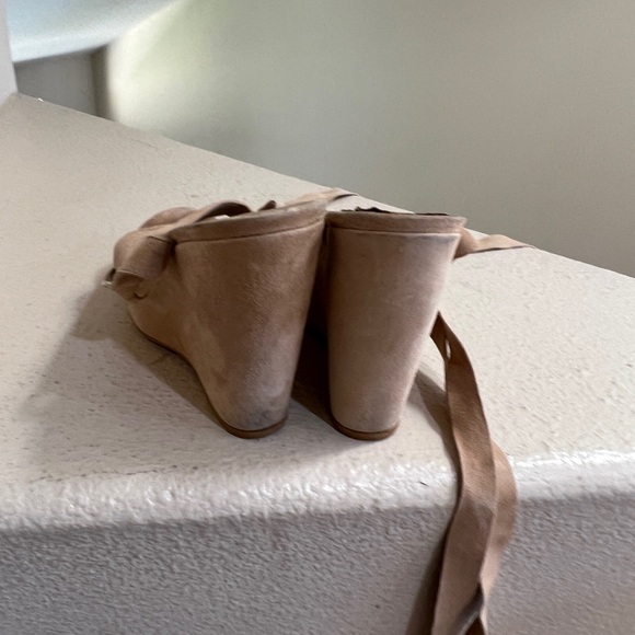 Stuart Weitzman Wedge platform Strappy Sandals Tan Suede Leather Size 8 - Picture 2 of 8
